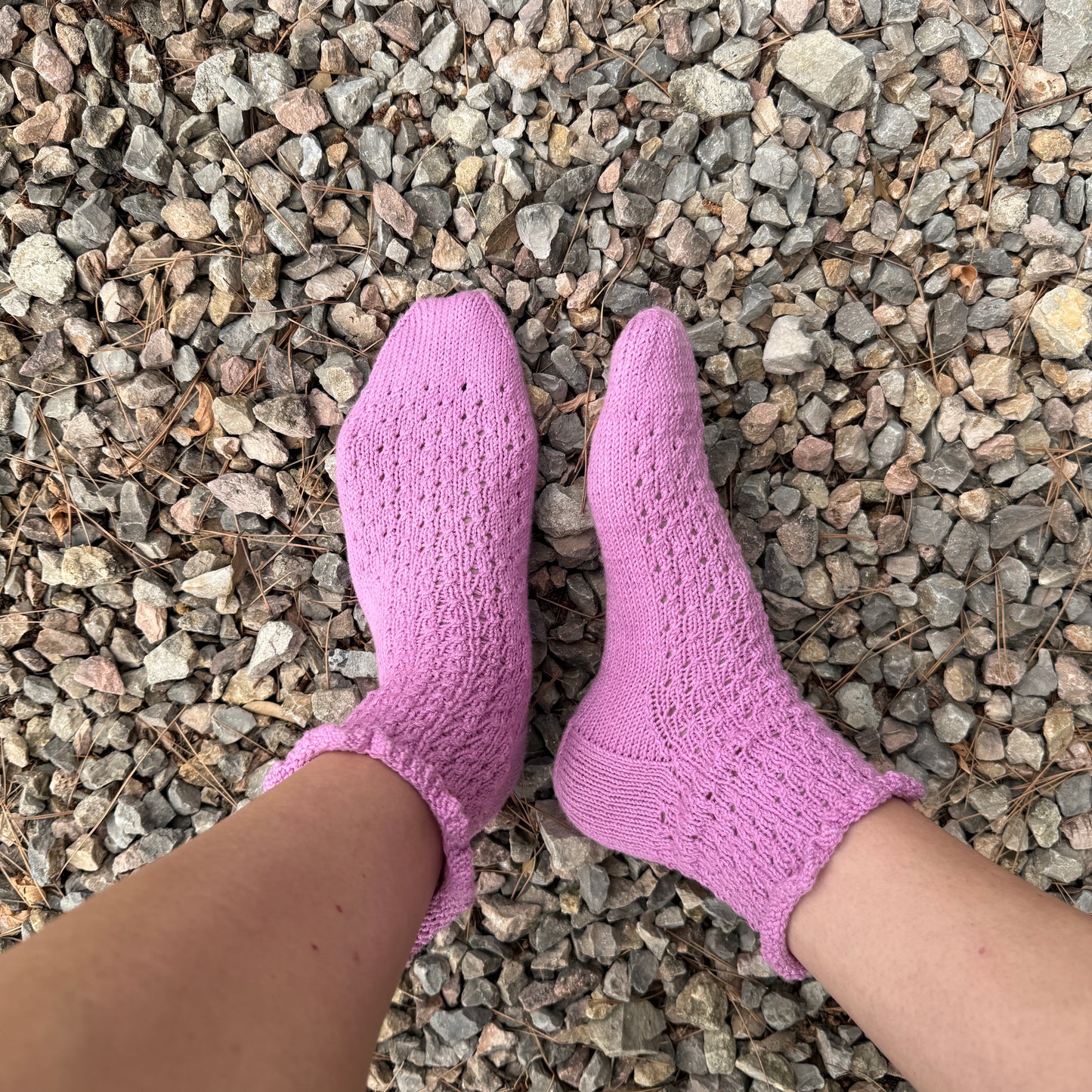 KLEO SOCKS KNITTING PATTERN - English and German